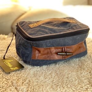 Mona B Ronin Dopp Kit